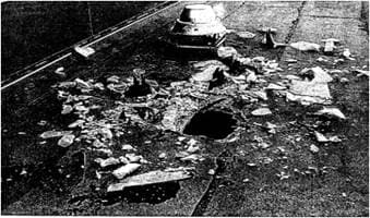 หลังคาร้านแมคโดนัลด์ที่เจฟฟรีย์เจาะลงไป