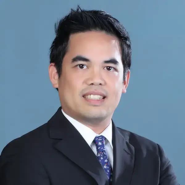 ดร.พิพัฒน์ เหลืองนฤมิตชัย