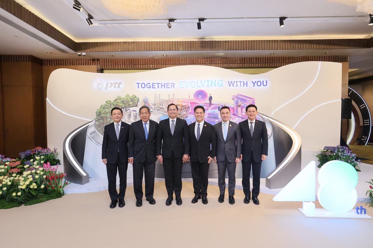 25690819_PressRelease_ภาพหมู่ผู้บริหาร (2)_0