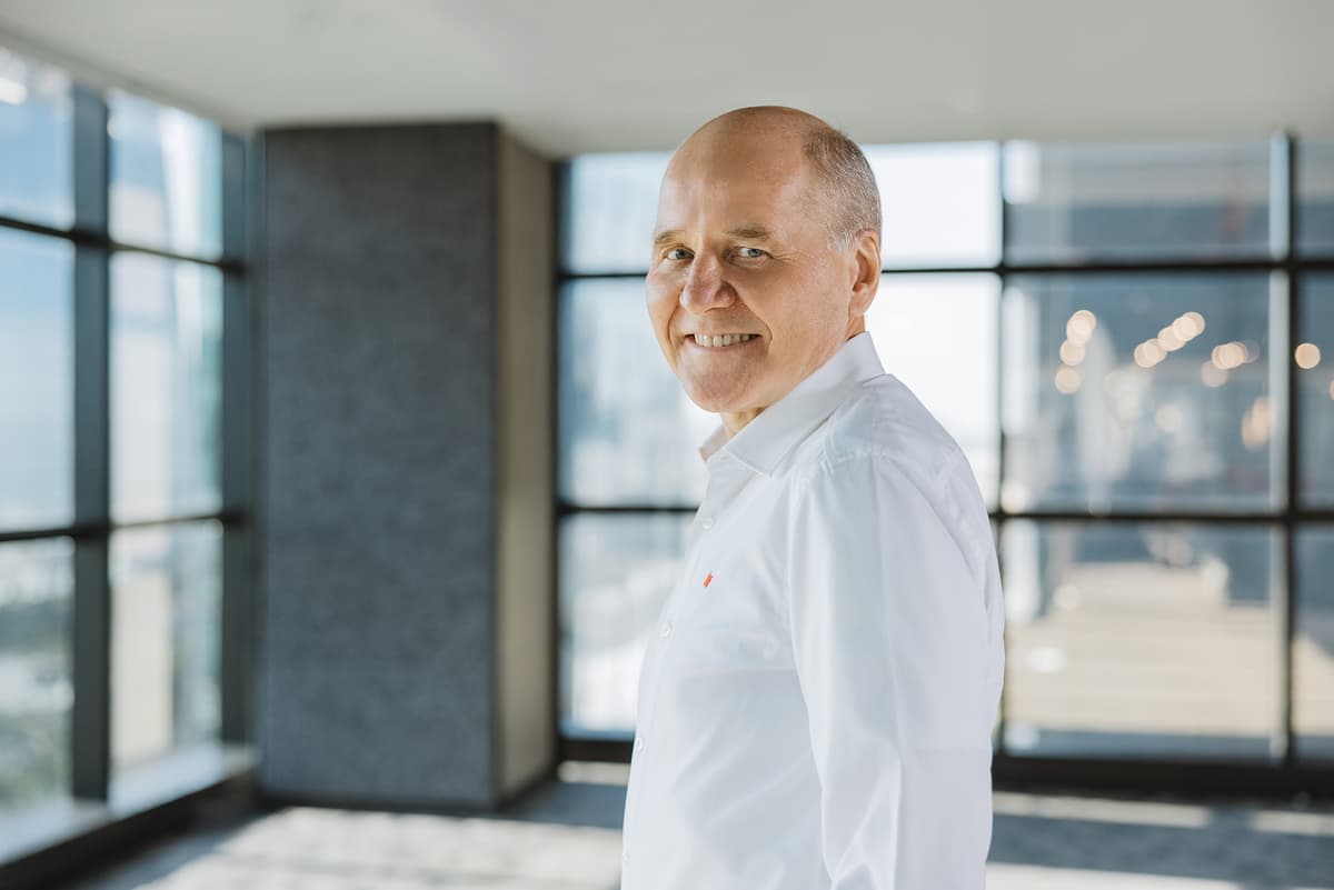 ซิกเว่ เบรกเก้ ประธานคณะผู้บริหารกลุ่ม บมจ. ทรู คอร์ปอเรชั่น