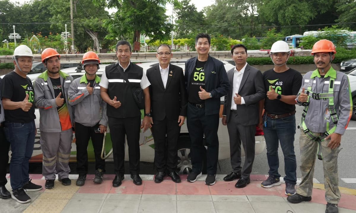 01.AIS ส่งทีมวิศวกรผนึกกำลังภาครัฐ จัดระเบียบสายสื่อสารบนถนนพระราม 4